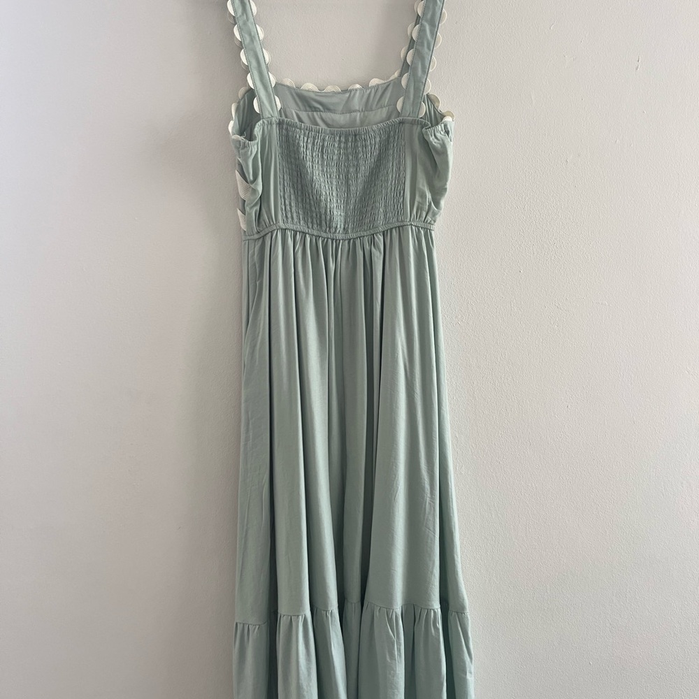 Green and White Striped Dress - Picture 4 of 8